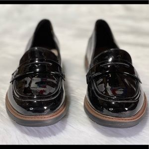 clarks eletta loafer